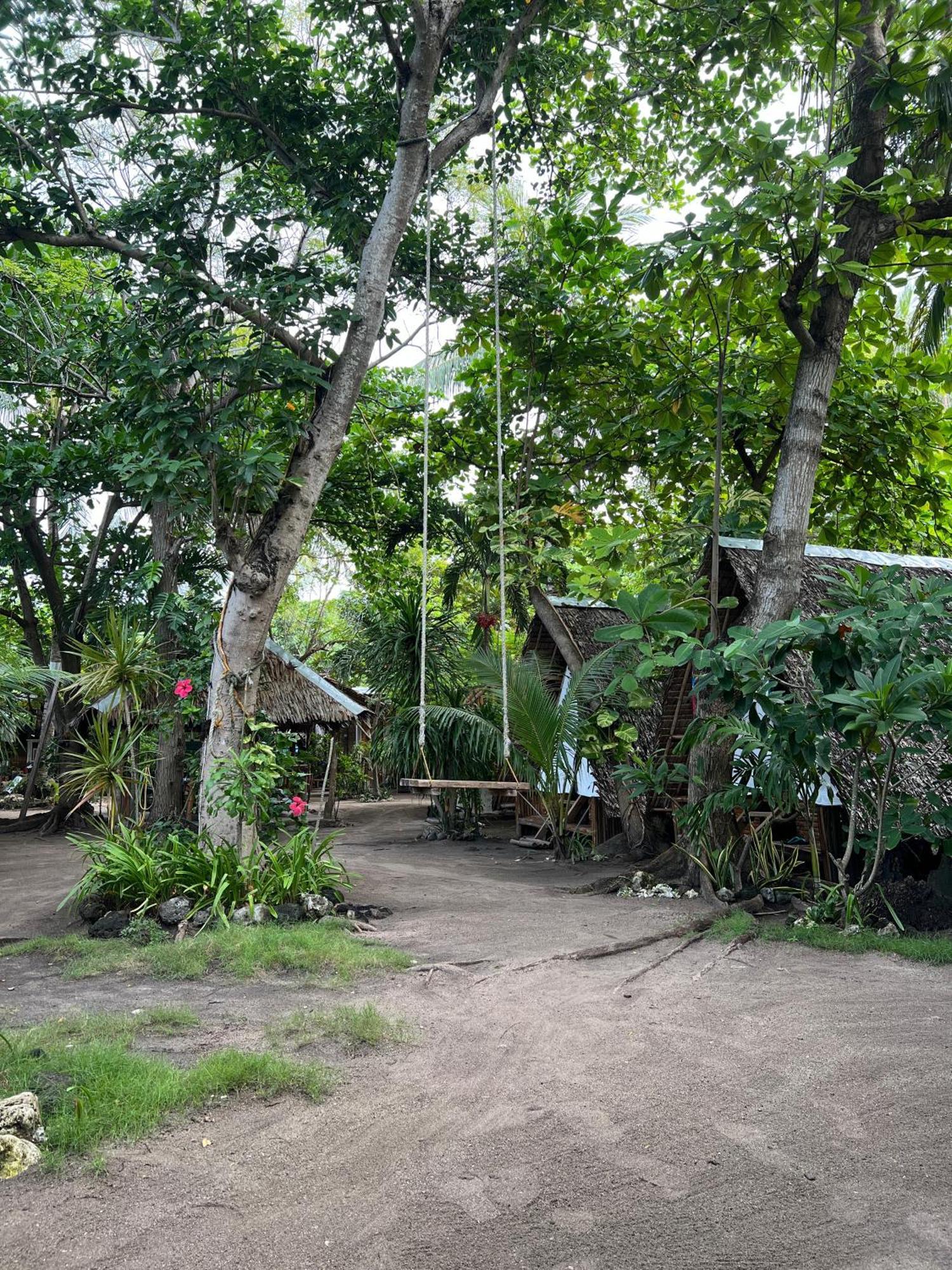 Georgia'S Neverland Hostel Isla de Malapascua Exterior foto