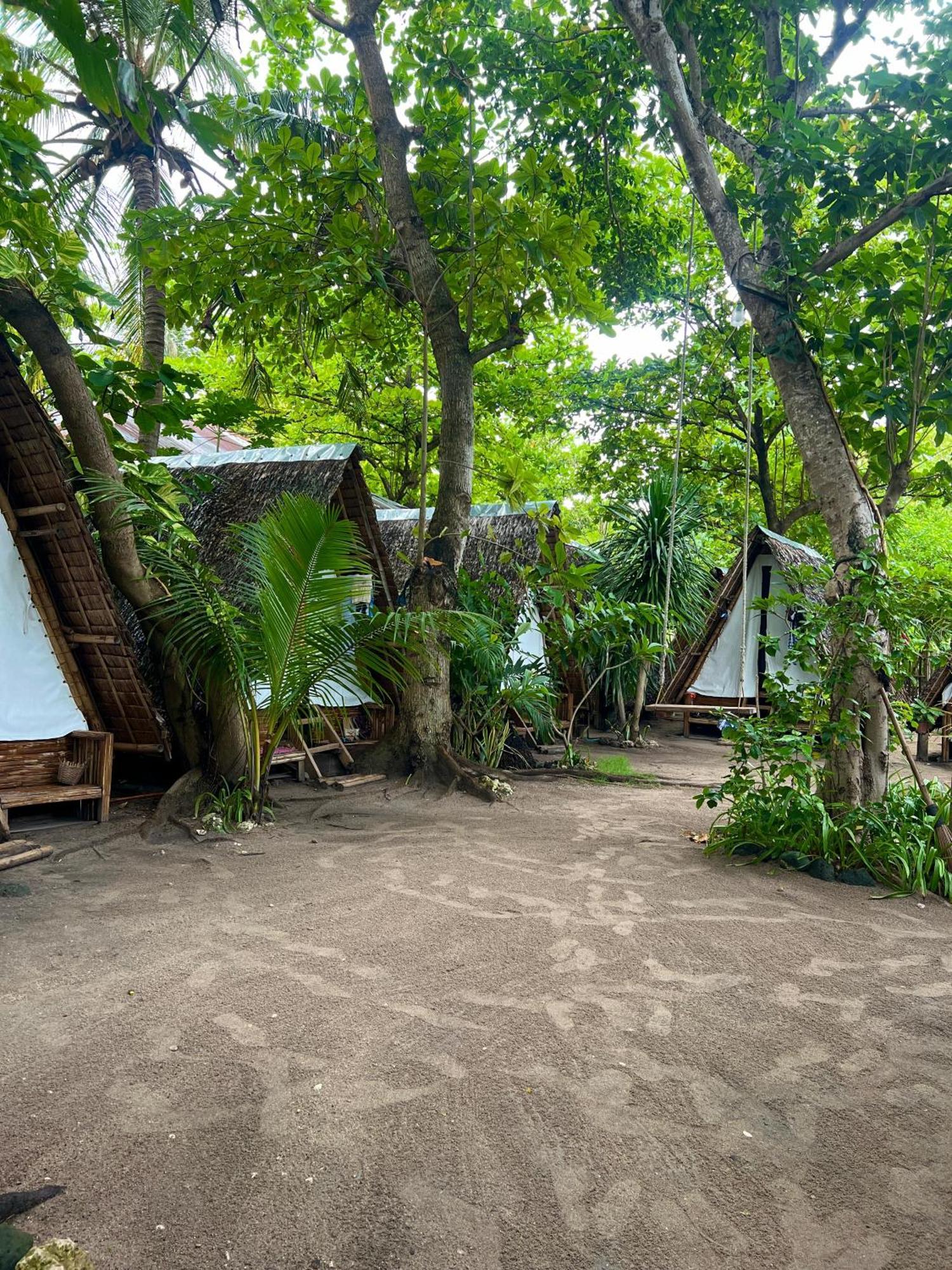 Georgia'S Neverland Hostel Isla de Malapascua Exterior foto